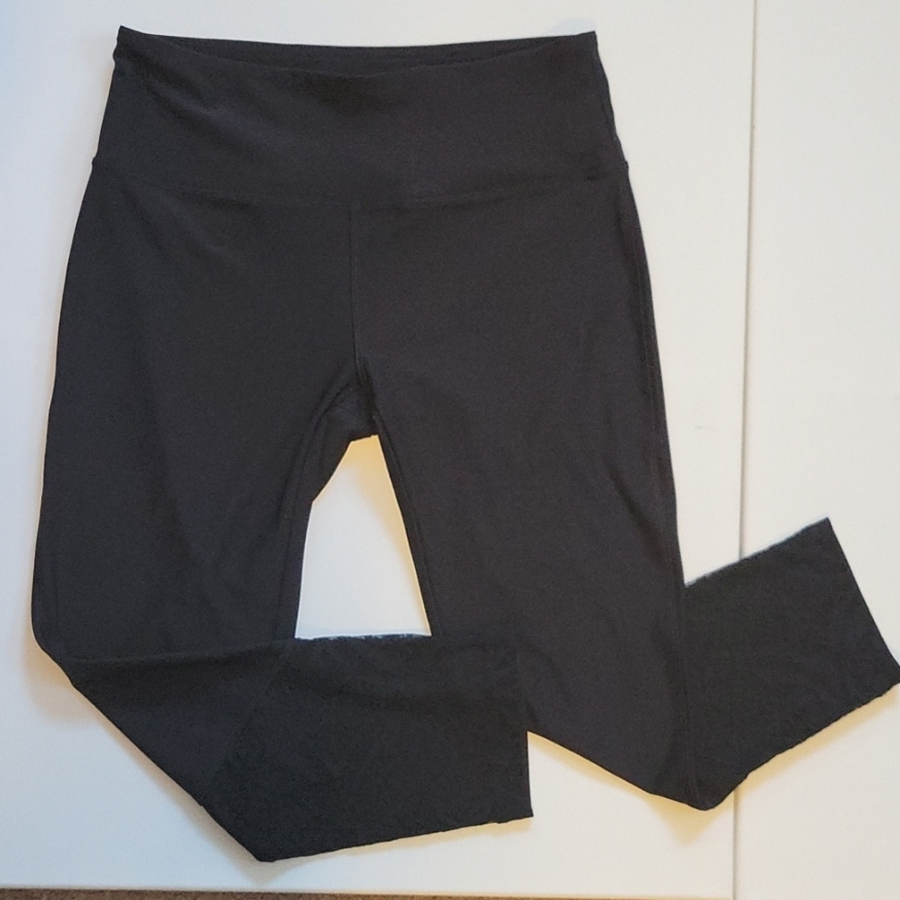 Vogo Athletica womens black workout pants lace bottom size M